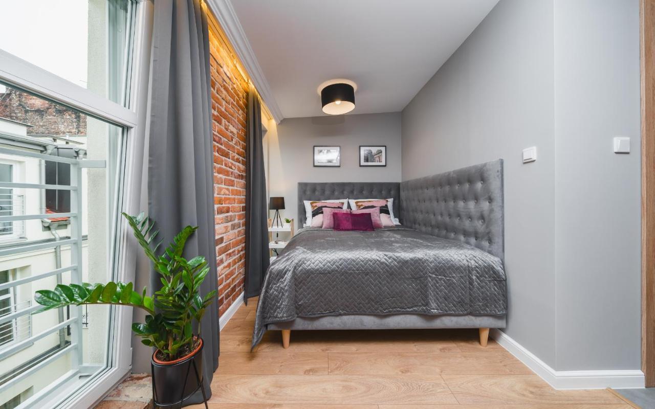Saint Florian'S Suites - Old Town Luxury Apartments - By Upstairs, Krakow